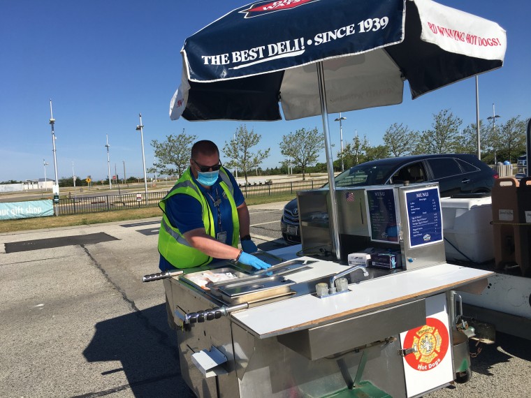 hot dog cart serving food in the staging lanes of the Cape May-Lewes Ferry