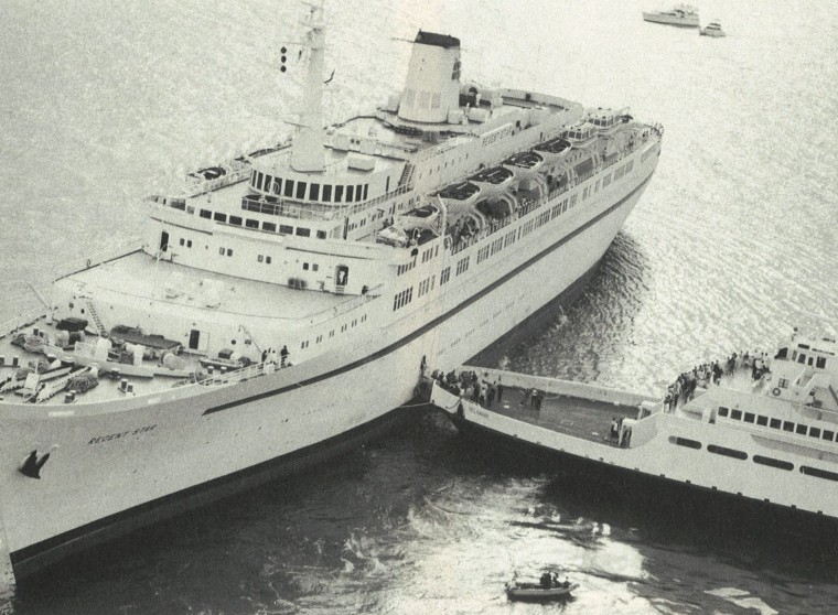 MV/DE called to rescue The Regent Star June 1990