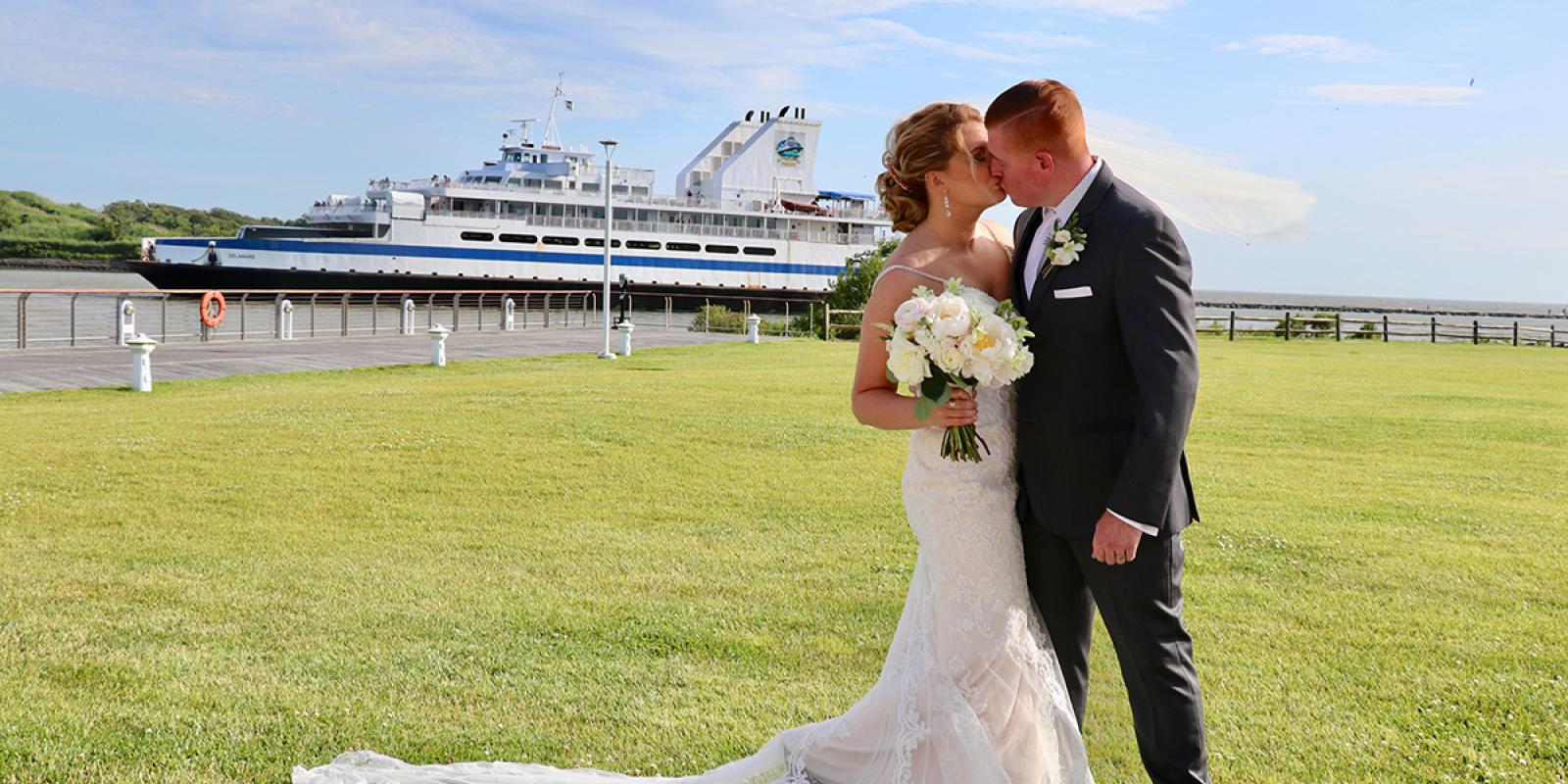 Perfect Wedding Settings at the Ferry