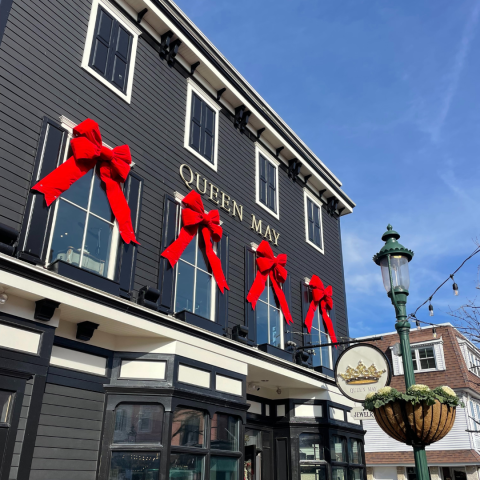 Boutique storefront in downtown Lewes Delaware