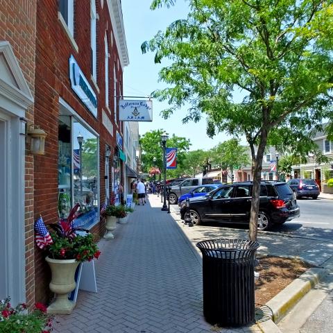 A view of the street in Lewes Delaware in the Spring