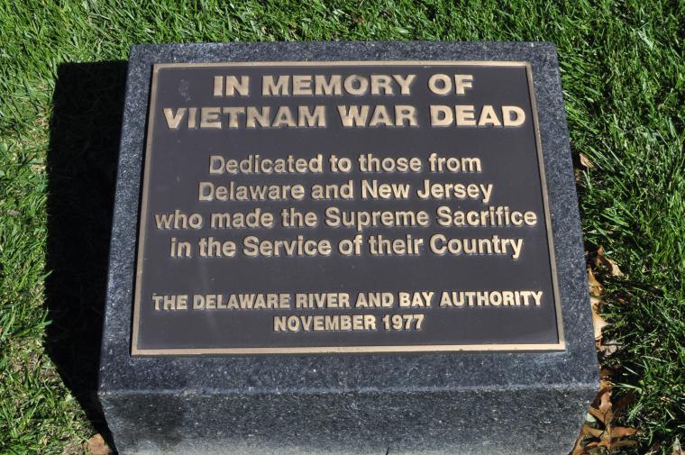 Ground Plaque honoring Vietnam veterans in Veterans Memorial Park, DE